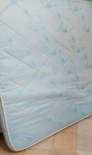 matelas 140x190 bleu bon état
