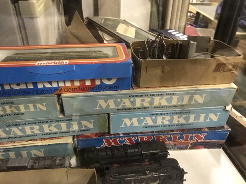 Lot trains la marque - trains,