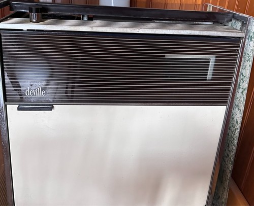 Poêle mazout deville brun - à,