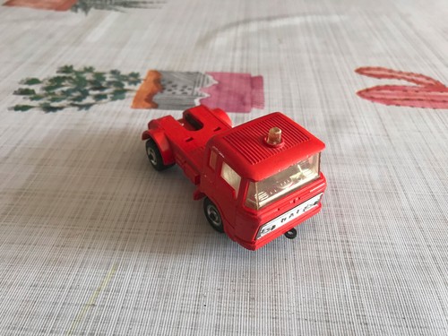 Ancienne voiture miniature - ancienne,