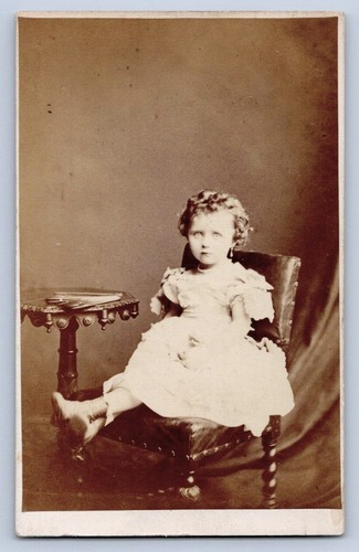 Cdv 1870 petite fille robe - fille, en