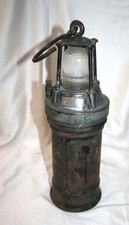 Lampe ancienne de mineur