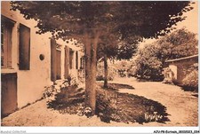 AJUP8-0668 - ECRIVAIN -