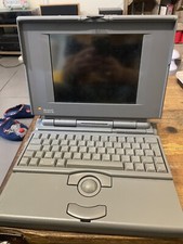 Macintosh PowerBook 180C en état de marche avec sa housse d'origine