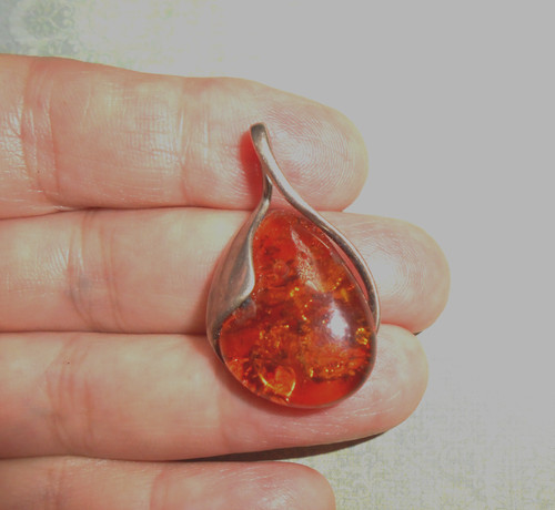 Joli pendentif ancien art - joli,