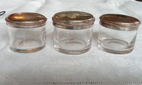 Ancienne petite boite - petite,