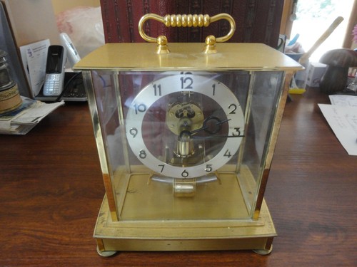 Horloge kundo fabrication - horloge,