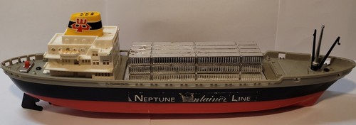 Cargo neptune container line - neptune,