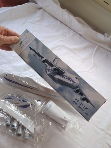 Cargo airliner 250 - 1:250, antonov