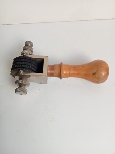 Tampon encreur ancien longueur - tampon,