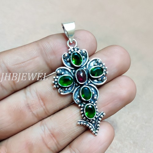 Coupe diopside pendentif - coupe, diopside,