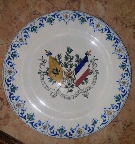 Ancienne assiette faience