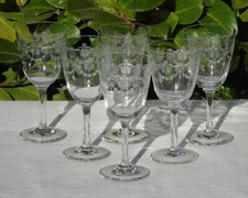 Baccarat - Service de 6 verres à Bourgogne, modèle Beauharnais. Haut. 17 cm