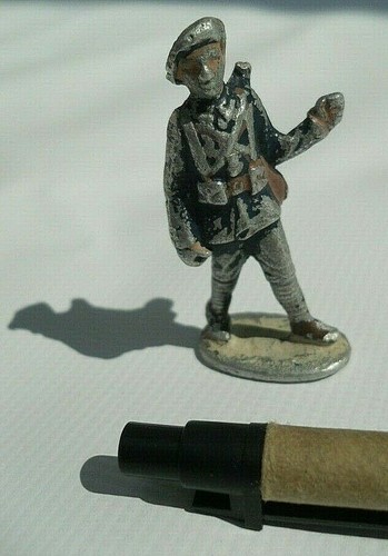 Soldat plomb style quiralu - plomb,