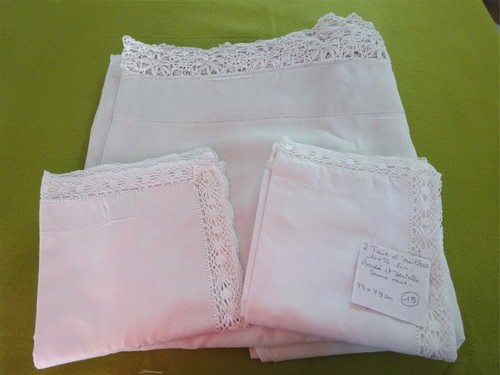 2 ancienne taies - ,