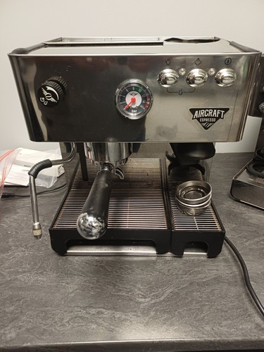 Machine cafe aircraft - cafe,