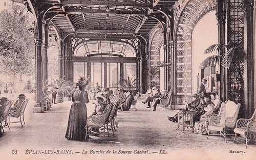 Evian les bains buvette - 74,