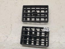 Grille aération conducteur