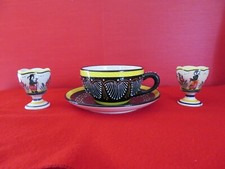 Ensemble Bol et coquetiers anciens Henriot Quimper en excellent état