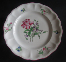 assiette en faïence