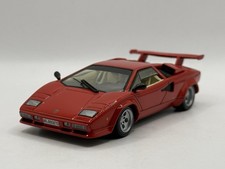 Lamborghini Countach LP500 S 1/43 IXO