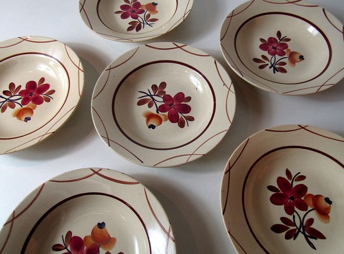 Anciennes assiettes creuses - 6,