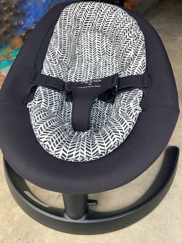 Nuna leaf grow baby - grow,