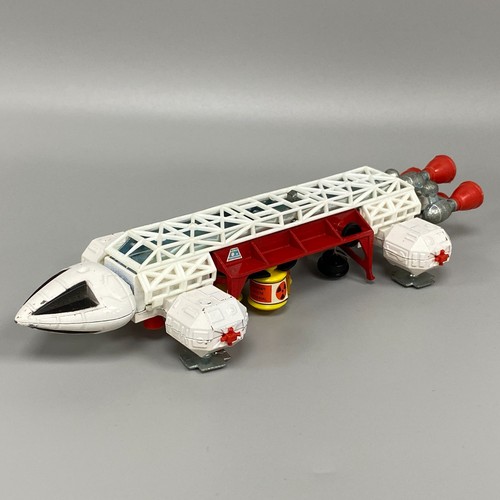 Dinky toys space 1999 - dinky,