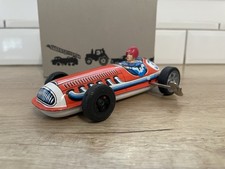 Voiture De Course Jouet Mécanique En Tôle Avec Sa Clé 