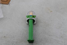 Ancien distributeur de bonbons