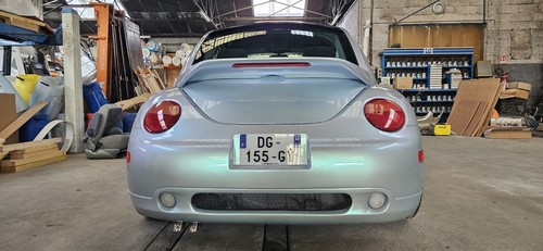 Caractere style rear lip - style,