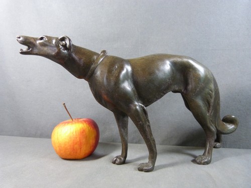 Chien lévrier bronze - chien,