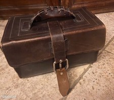 Cartouchière tout cuir des années 50 Fermoir boucle