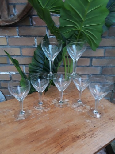 Lot verres pied - à, eau