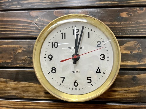 Horloge murale ronde moderne