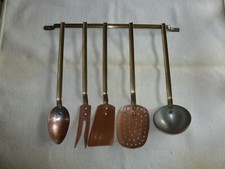 5 USTENSILES DE CUISINE EN