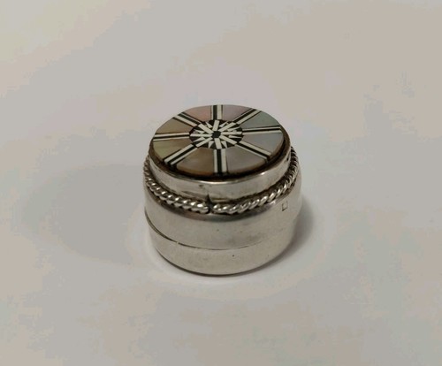 Boite orientale ronde nacre - ronde.,