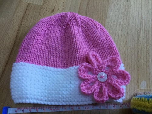 Chapeau bébé tricoté main