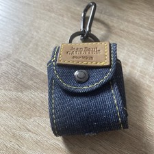 ÉTUI AIR PODS  JEAN PAUL GAULTIER