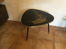 # PETITE TABLE BOUT DE CANAPÉ TRIPODE VINTAGE RÉTRO DESIGN PLATEAU LAQUÉ 