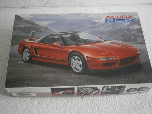 Maquette voiture miniature - voiture,