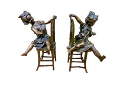 serre livres bronze sculpture