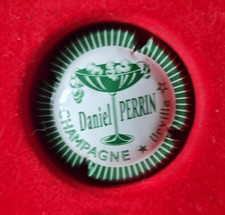 capsule champagne PERRIN daniel n°24 contour vert striée