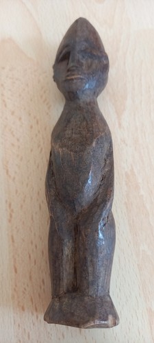 Statuette africaine ancienne - statuette,