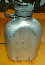 ARMEE ALLEMANDE : GOURDE NUE SANS HOUSSE  ,FABRICANT DANS LE TAMPON DE 1975, BON