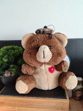 peluche ours liwaco marron beige coeur lumineux ancien assis vintage Bonnet 