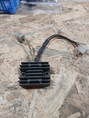 Regulateur tension yamaha - regulateur, de