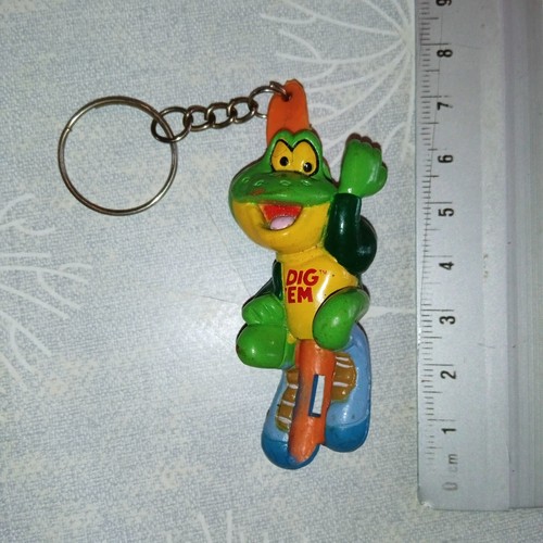 Figurine porte clé - –, /
