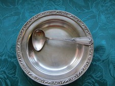 Assiette a bouillie + cuillère en métal argenté Ercuis