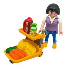 sympa femme  caddie chariot